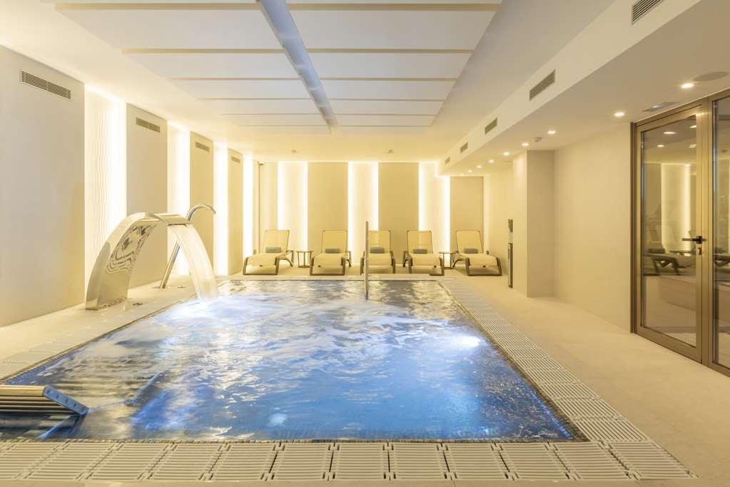 Catalonia La Maquinista Hotel Barcelona Facilities photo